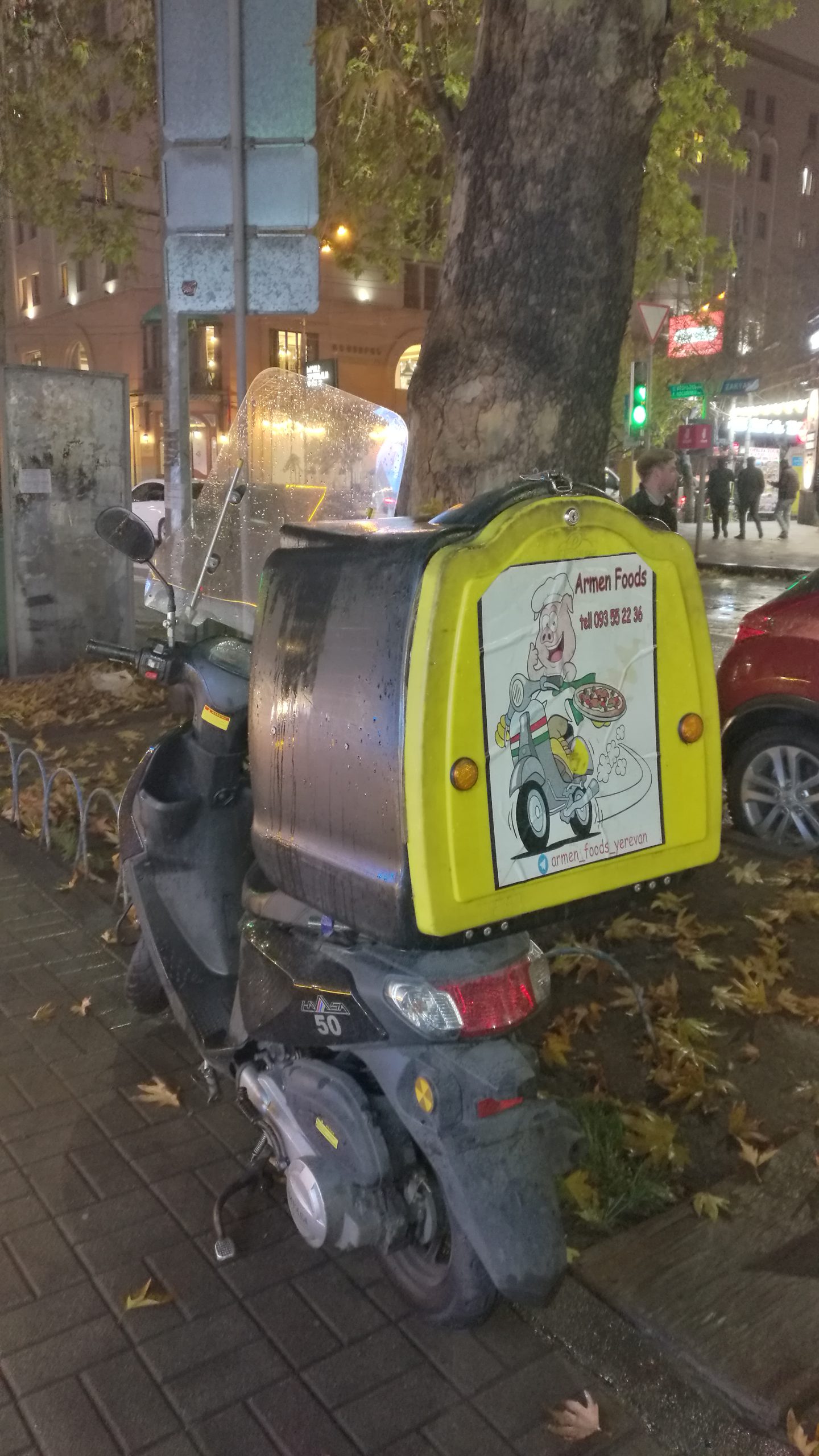 food delivery business model featured