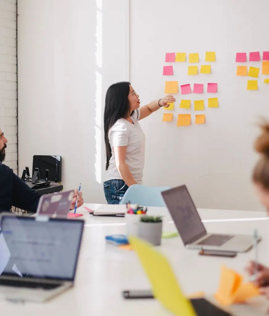 EchoInnovate IT team collaborating in a modern office